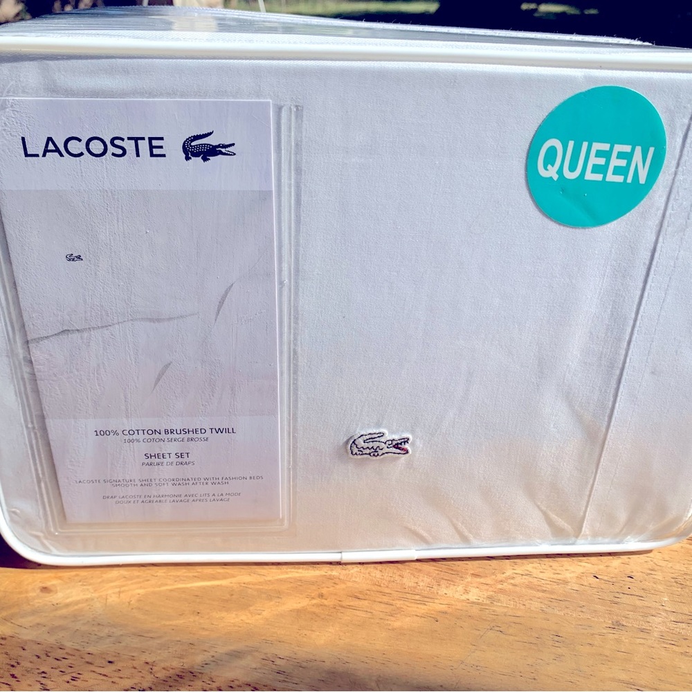 New Lacoste 4-PC. Queen Sheet Set